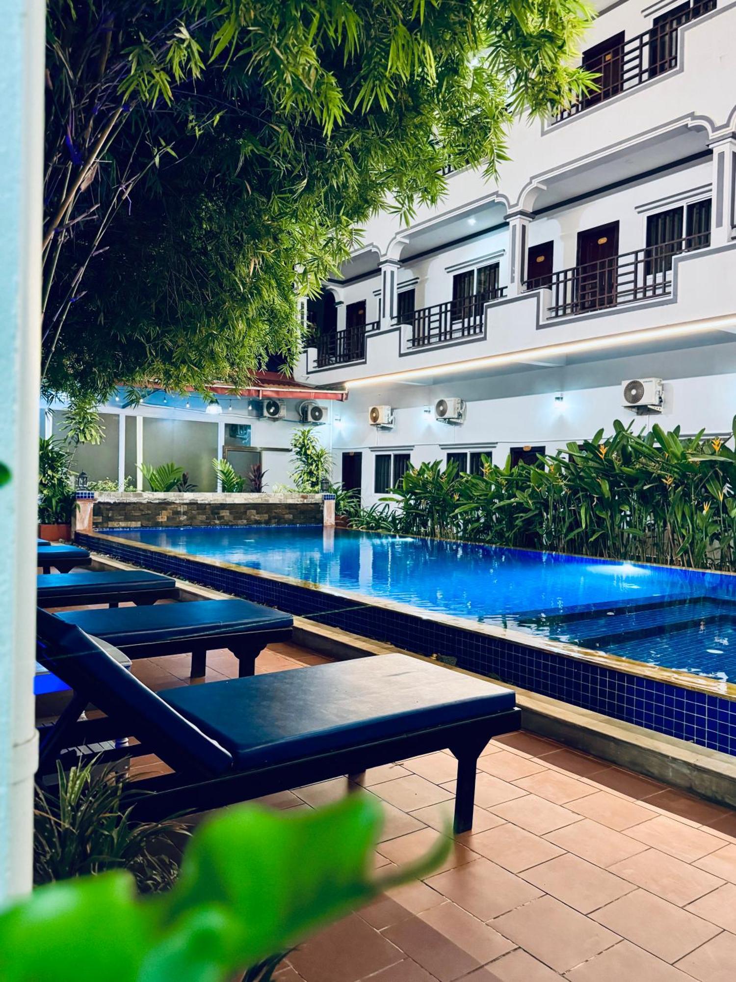 Golden Bakong Boutique Hotel Siem Reap Exterior foto